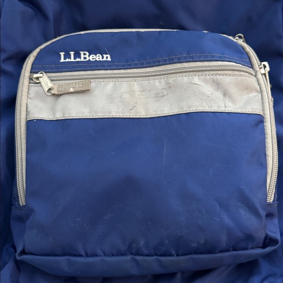 L.L. Bean Backpack - Picture 2 of 8
